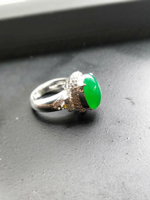 Type A Natural Jadeite Jade Ring