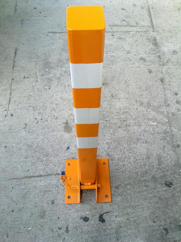 Adjustable Parking Pole
