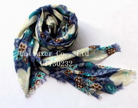 Fashion viscose scarf