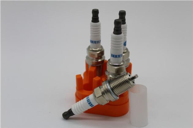 Wholesale engine plugs BKR7E11.P car spark plug