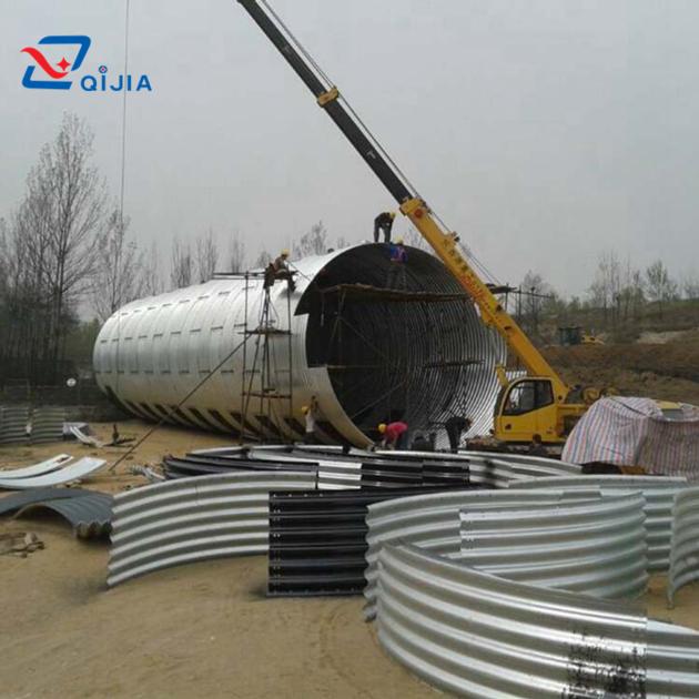 Large diameter corrugated galvanized steel pipe culvert