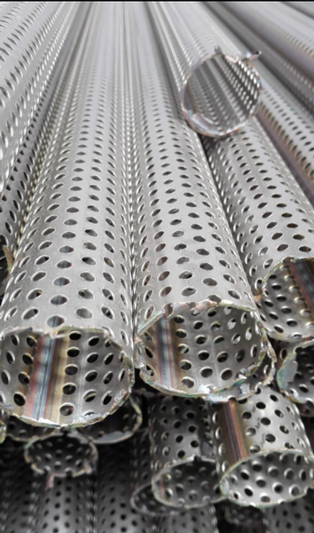 Straight Seam Water 304 Perforated Metal Welded Tubes Air Center Core Pipe Water Filter Frame 