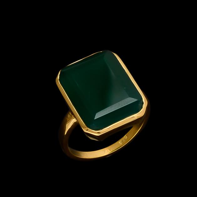 Aquamarine Gemstone Ring