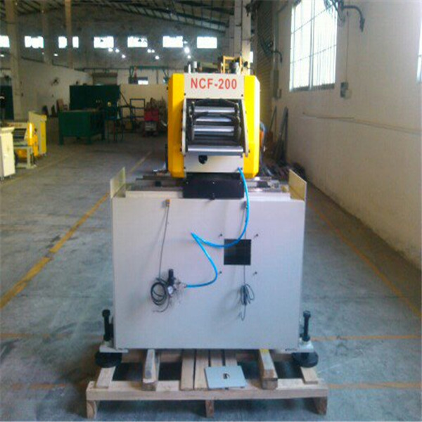 NCZ SERVO ZIGZAG  FEEDER
