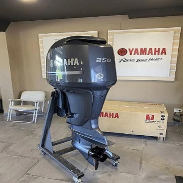 Slightly Used Yamaha 250HP 4-Stroke Outboard Motor Engine