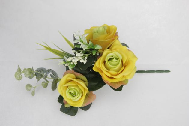 Real-looking Artificial flowers