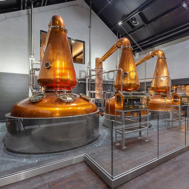 300L Copper Kettle Distillation Equipment Is