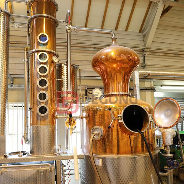 1500L Vodka Whisky Copper Distiller Rum Gin Distillation Equipment
