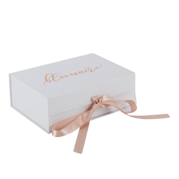 Wholesale Price Magnetic Closure Custom Gift