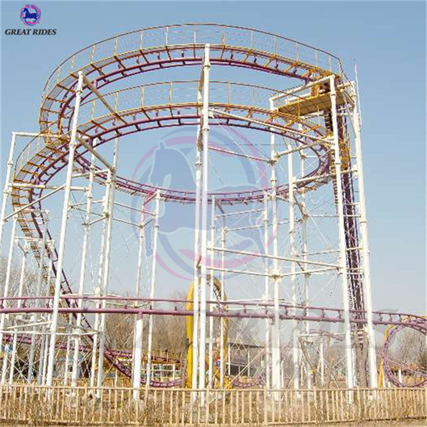 Thrilling Amusement Park Equipment 4 Cabins