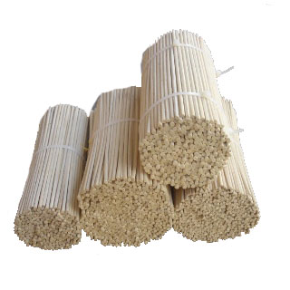 Bleached rattan core