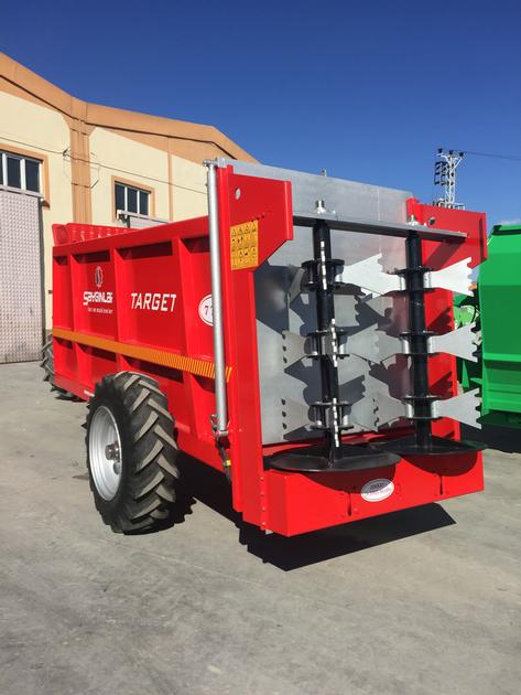 Manure Spreader 7 tons