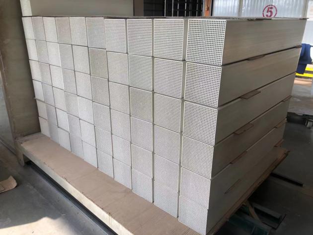 China Manufacture Supplier Honeycomb Ceramic SCR