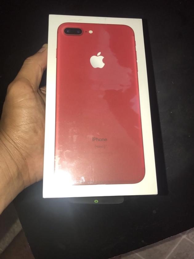 Apple IPhone 7 Plus RED