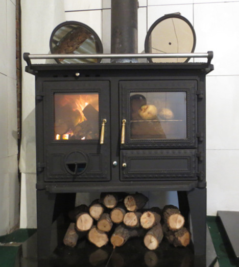 Cast iron stove