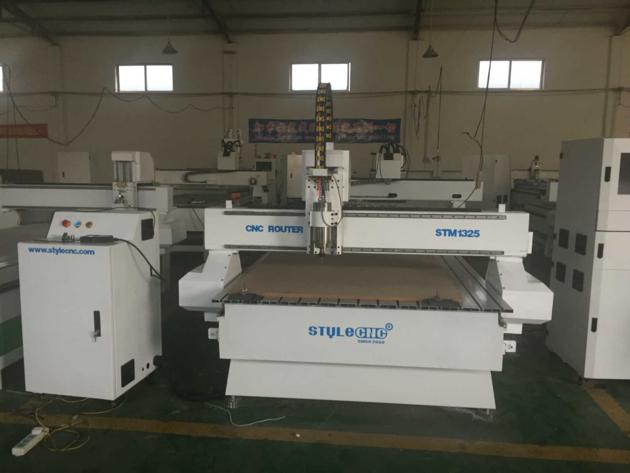 On sale!New design CNC router STM1325