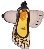 Fivetoeshoes20011