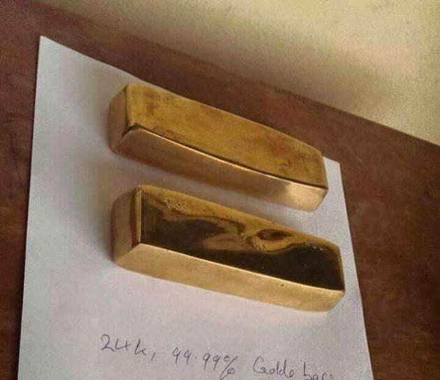 Gold Bars nuggets and rough diamond