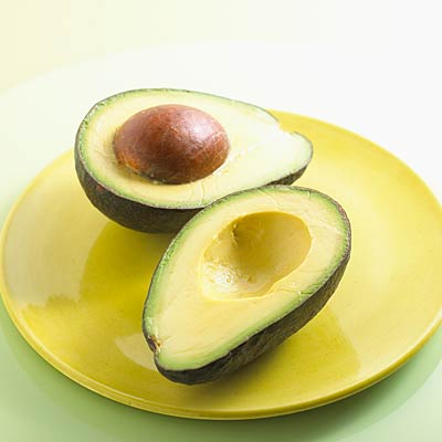 FRESH AVOCADOS FROM LAM DONG VIET NAM