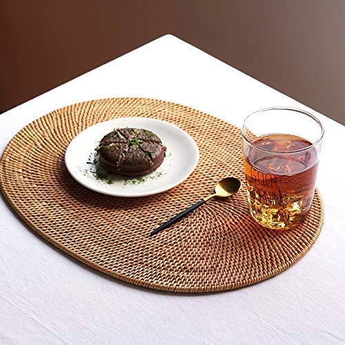 Ellipse Traditional Straw Rattan Place Mats