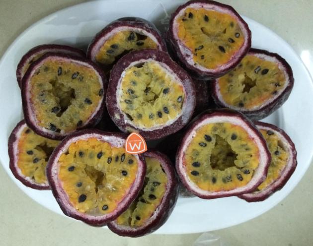FROZEN PASSION FRUIT FROM VIET NAM