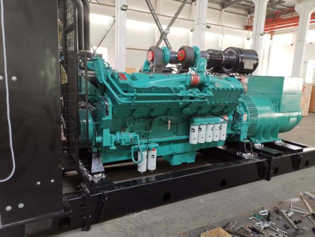 CUMMINS DIESEL GENERATOR