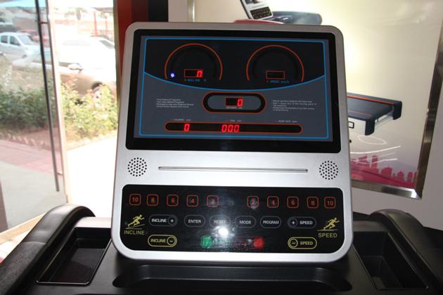 A 400 Commercial Treadmill