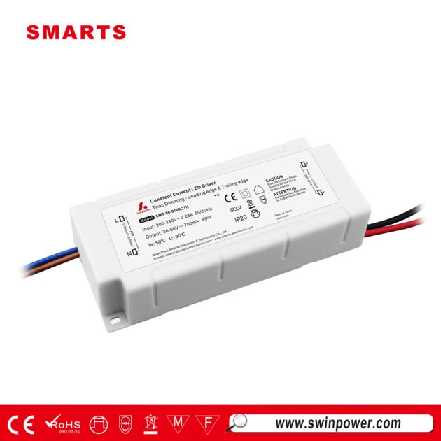 3 Years Warranty 700mA 40W Triac