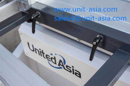 Panel Saw With Electric Tilting