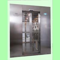 More than three peoper Air shower