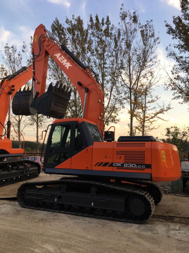 AEMK DX230LC C Excavator DOOSAN CUMMINS