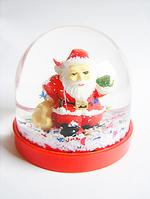 christmas plastice snow globe