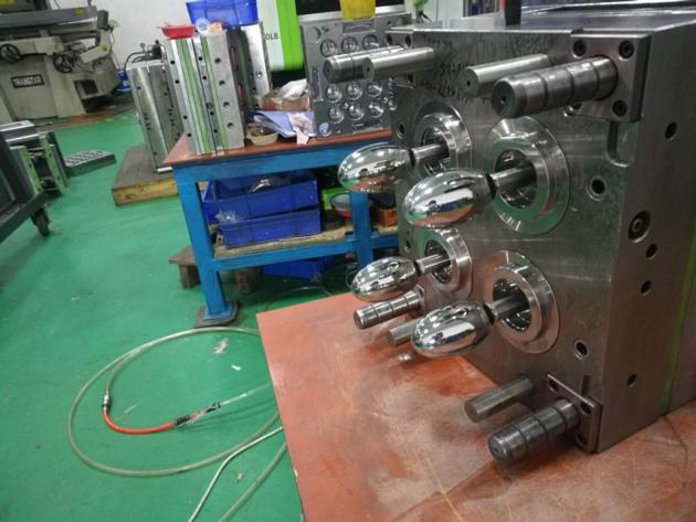 Liquid Silicone Rubber LSR Negative Pressure
