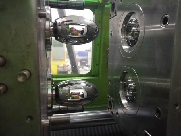 Liquid Silicone Rubber LSR Negative Pressure