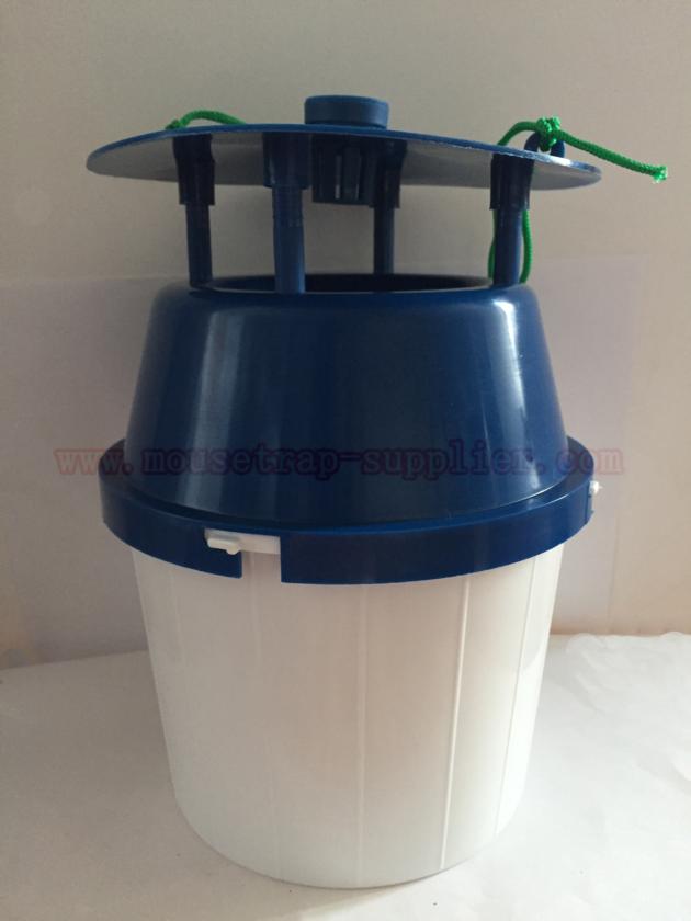 Outdoor Reusable Wasp Hanging Bucket Catcher