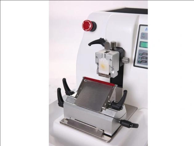 AEM480 Fully-automatic Rotary Microtome with Separate Control Panel