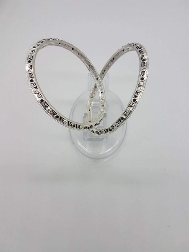 Aman statuesque Trendy Sterling Silver Bangles
