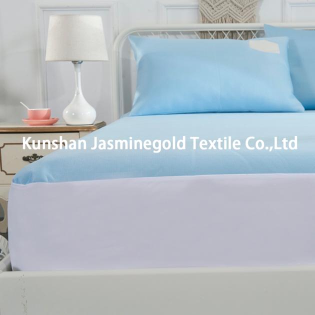 Cool Silk Waterproof Mattress Protector