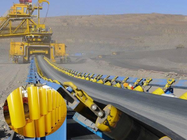 Anti-tearing conveyor belt