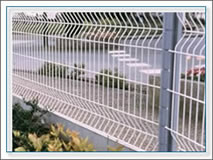 wire mesh fence
