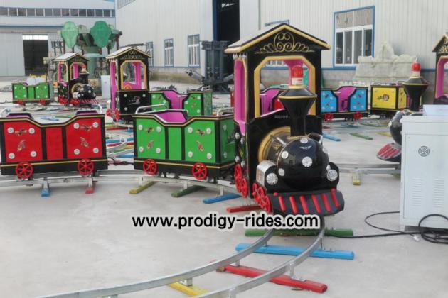 China low price antique track train 