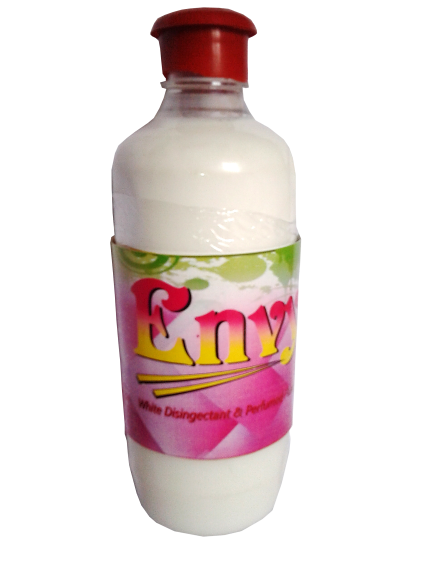 white phenyl