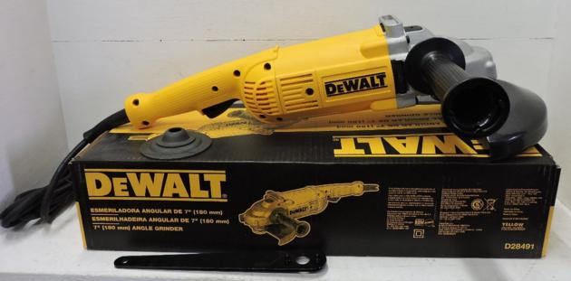 Dewalt D28491 180mm Angle Grinder 