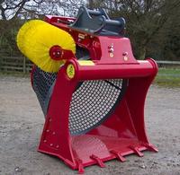 OMATSU WB98A excavator rotary screening bucket