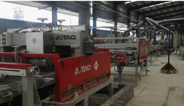 Wood grain tile cutting machine-multi blades cutting line