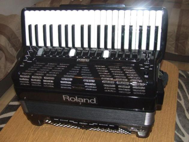  Roland FR-7X Accordion Black -----2000Euro