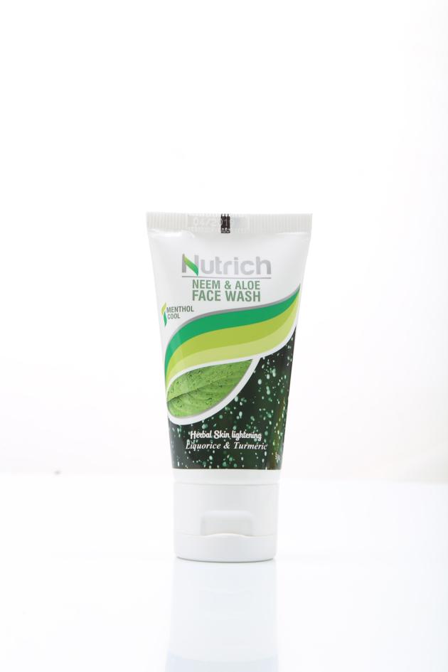 NUTRICH NEEM Amp ALOE FACE WASH