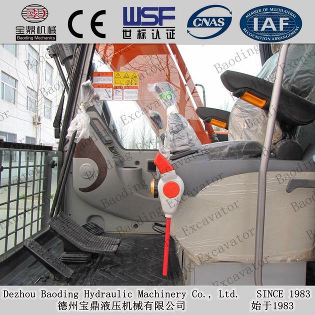 Medium Crawler Excavator With 0 7m3