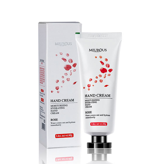 NATURAL MOISTURIZING HAND CREAM GIFT SET