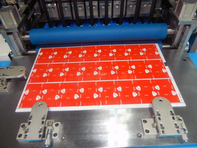 Automatic Magnetic Stripe Laying Machine YMSL